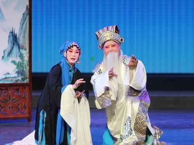 学习笃行丨喜看“南国牡丹” 鲜妍“百花丛中”