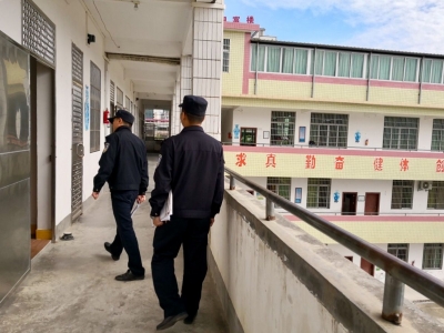 守护校园！大埔警察蜀黍帮你把好安全关！