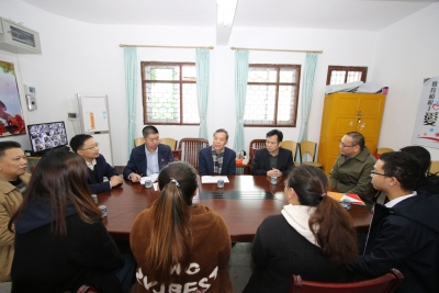 省志愿者联合会会长顾作义来梅调研志愿服务工作