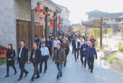 粤闽赣十三市党政领导第二十三次联席会议领导嘉宾参观考察梅州文旅项目