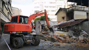 这个交通“堵点”打通了！梅江区金源路将扩宽至12米