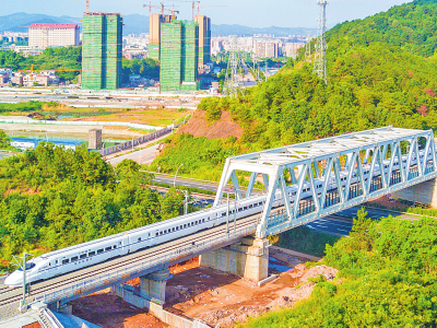 4次深圳9次大湾区5次广州！全会报告解读，梅州与哪个“伙伴”最密切？