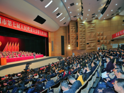 梅州V视丨梅州市七届人大七次会议开幕！两会代表委员接受采访