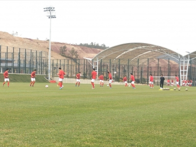 环境和配套都很好！五华横陂足球小镇迎首支外国专业队前来冬训