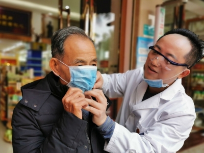广州近八成口罩生产企业将提前复工，支援武汉抗击疫情
