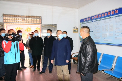 余其豹要求： 联防联控 群防群控 坚决打赢疫情防控阻击战 