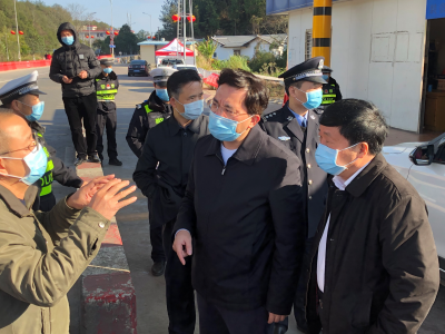 黄文沐到一线检查疫情防控工作：压实网格责任 强化防控措施