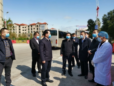 曾永祥、廖茂忠率队督导疫情防控工作：全面落实联防联控，举全县之力做好防控