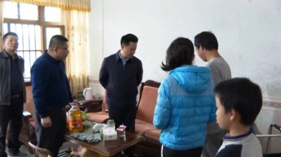 朱汉东到大埔西河镇亲切看望慰问困难群众