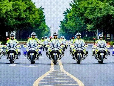 We Want U！梅县公安交警铁骑期待你的加入~
