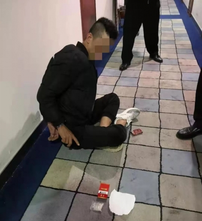 两“毒友”结伴跨市贩毒，刚到梅州就栽了！