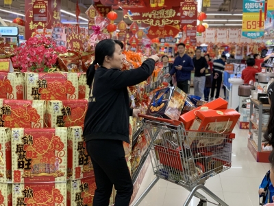 开启“买买买”模式了！梅城超市年货上架完毕，就等你了