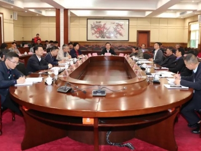 曾永祥主持召开丰顺县委理论学习中心组集体学习会，关键词是这些...