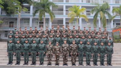 武警广东总队梅州支队全体官兵向全国人民拜年！