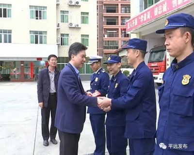 杨栋慰问消防救援指战员：采取针对性措施，当好党和人民的“守夜人”