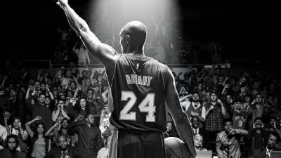 科比坠机去世，年仅41岁