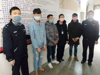 心太黑被抓：3男子销售假口罩获利7万余元