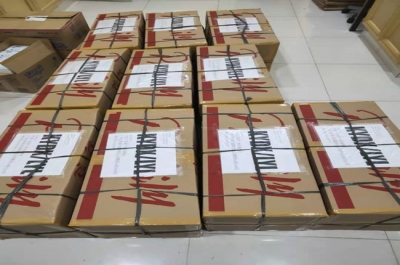 点赞！印尼侨贤黎次珊、汤建英伉俪向家乡捐赠4万只口罩