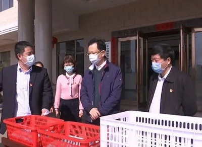杜敏琪到平远联系服务企业开展疫情防控和复工复产工作