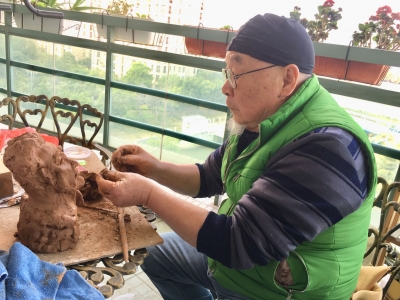 “信心来自力量，希望来自团结”！他用一双妙手致敬钟南山院士...