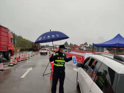增加检测通道、调配执法人员...应对返程高峰，我市这样提升检测通行效率