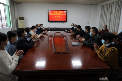 “有隔离病人要照看，你们在家等我”...留下几句话，大埔三名“白衣战士”出发了