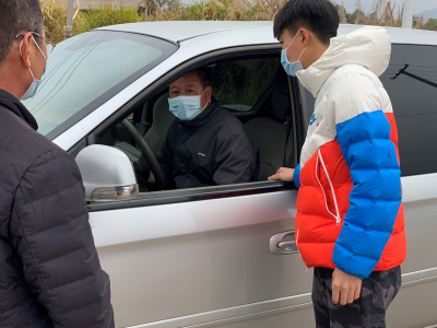 平远驻村干部：“只要疫情一天不解除，我们就一天不撤退”！