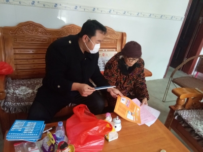 让党旗“红”与税务“蓝”交相辉映！他们奋战在五华疫情防控一线...