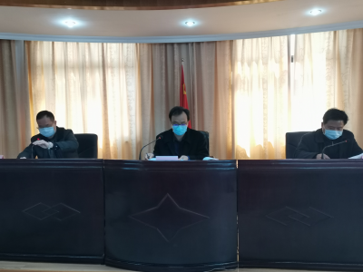 曾尚忠参加全市推进外贸企业复工复产会议暨外贸形势研判会：千方百计帮助外贸企业复工复产