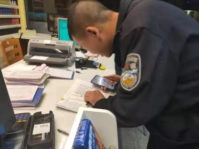 面对疫情，蕉岭“奶爸”坚守岗位奋战在一线，最想念襁褓中的小宝贝...