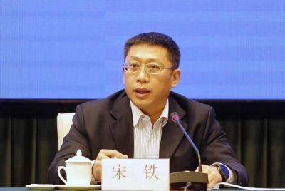 省疾控中心宋铁：普通人不必戴N95，佩戴超4小时肺部会受影响