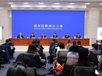 疫苗研发进展如何？康复后有后遗症吗？刚刚都回应了
