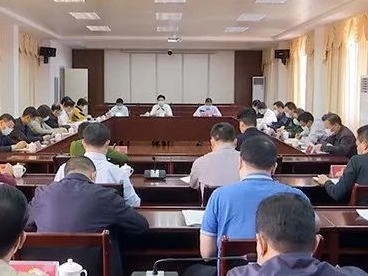 蕉岭县委常委会召开扩大会议：牢牢把握“四个转变”“三个不变” 奋力夺取疫情防控和经济社会发展“双胜利”