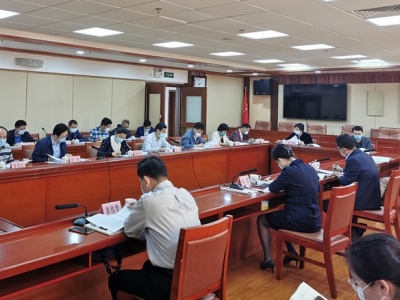 梅州市教育系统疫情防控和开学准备工作专题会议召开：毫不松懈做好疫情防控工作