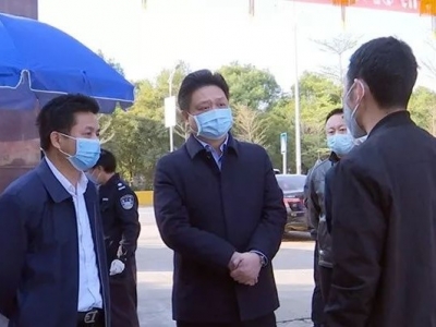 陈伟明深入企业检查疫情防控和复工复产工作
