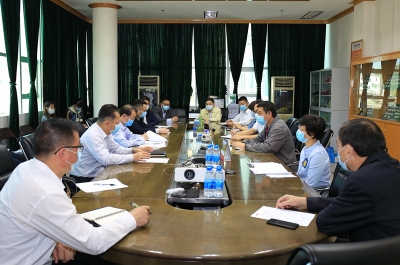 陈建青带队到梅江区调研疫情防控和复工复产工作：从快从细从严从实抓好各项工作