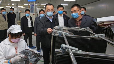 陈敏到五华调研检查统筹推进疫情防控和经济社会发展工作：慎终如始抓好防控 决战决胜脱贫攻坚 