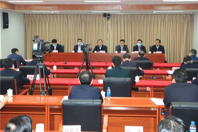 梅州召开决战决胜脱贫攻坚推进会：坚决打好打赢脱贫攻坚战 向党和人民交出满意答卷