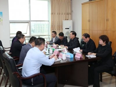 曾永祥到县林业局调研：努力让丰顺大地更绿更美更富