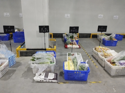 厉害了，五华！把菜市场搬到村民家门口！