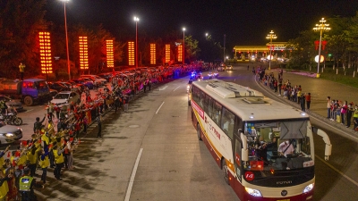 请记住这21张面孔！刚刚，梅州首批白衣战士们到“嘉”了