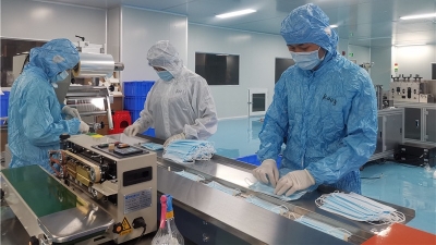 全面投产后日产口罩28万只！梅县这企业增加口罩生产线助战“疫”