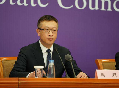 新冠特效药还有多远?人人都要打疫苗吗? 院士解答