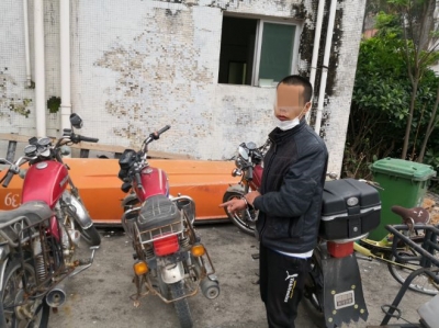 搏一搏，“单车变摩托” ！搏进派出所！