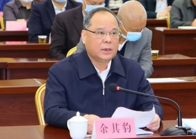 兴宁组织收看梅州市决战决胜脱贫攻坚推进视频会