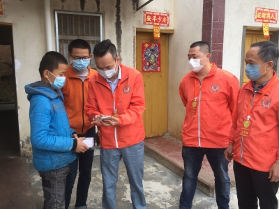 为“云上课”困难学生买智能手机和流量！梅县恒顺志愿者协会“雪中送炭”