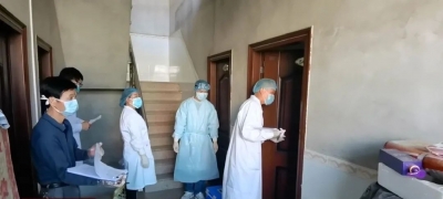 致敬！咽拭子采集员：深入一线的防疫卫士