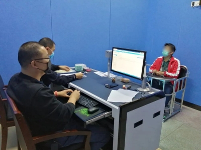 没货源还卖口罩？男子一月内诈骗近百万！这事梅江警方不能忍...