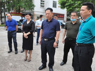 梅江区主要领导率队检查返校复课工作：以最严纪律、最高要求做细做实各项工作