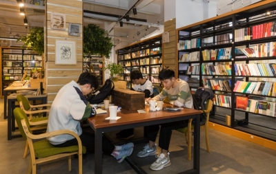 学生居家学习易分神、压力大咋办？专家支招！